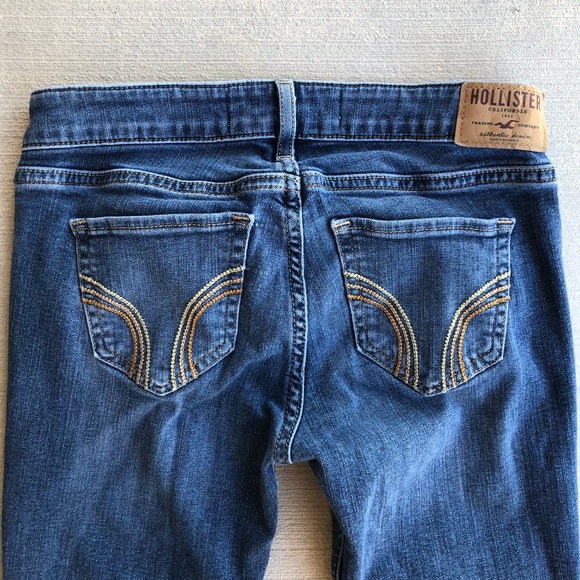Hollister Boot Jeans - Picture 4 of 4